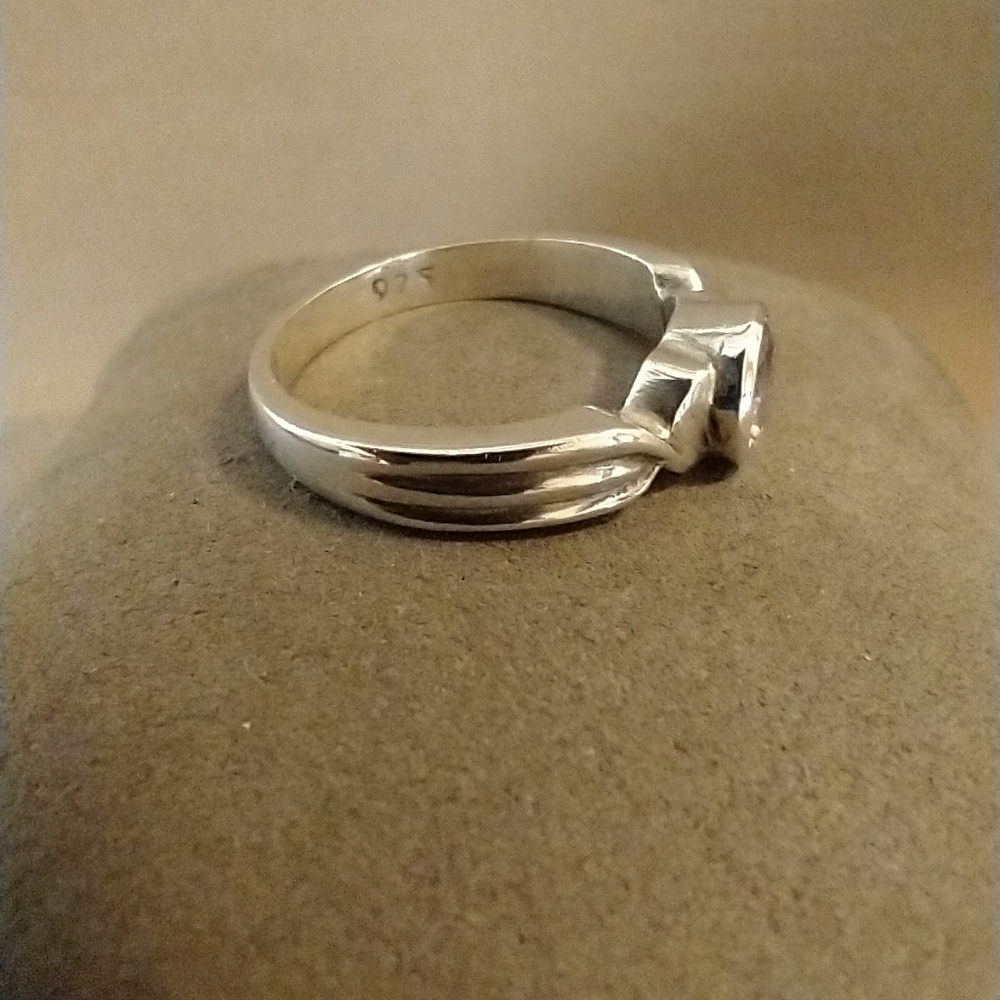 Amethyst Ring - Picture 3 of 6
